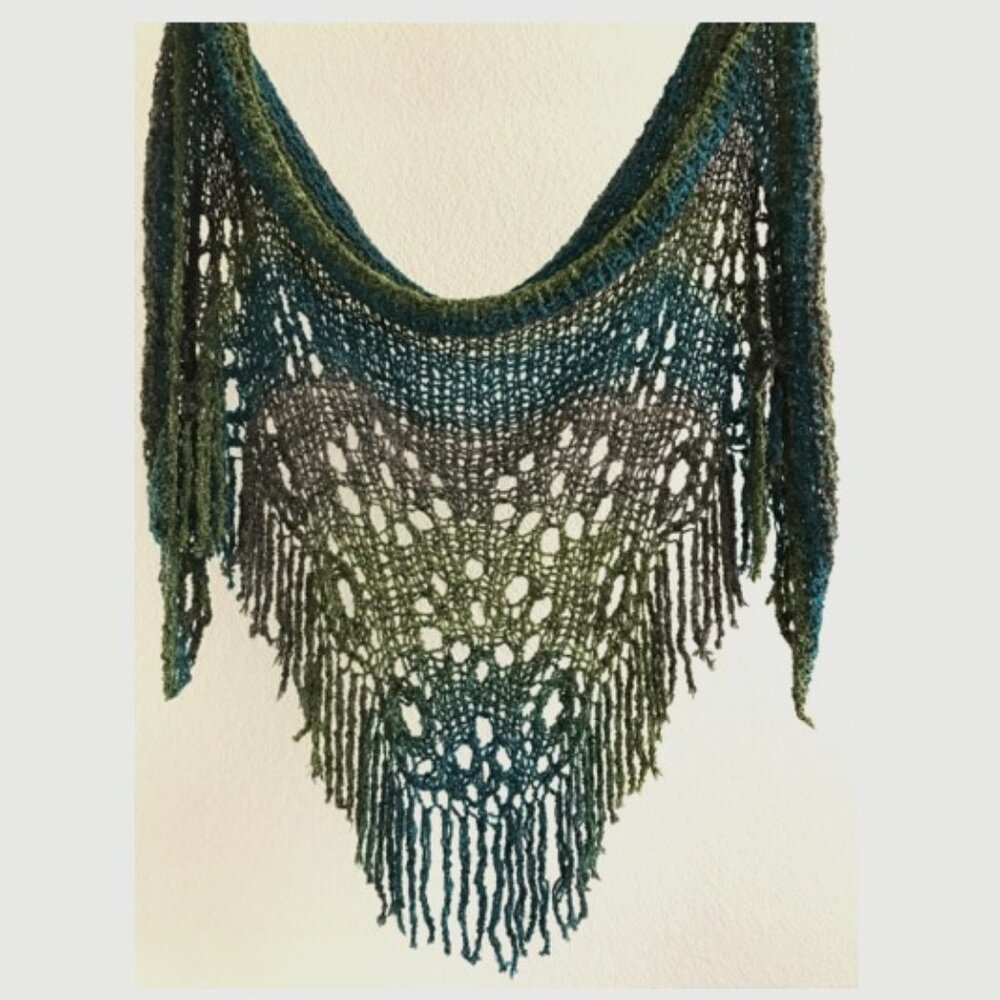 Elegant Multicolor Knit Scarf